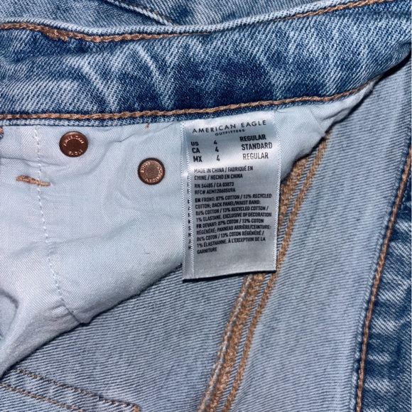 AE Strigid High-Waisted Stovepipe Jean - Picture 5 of 7